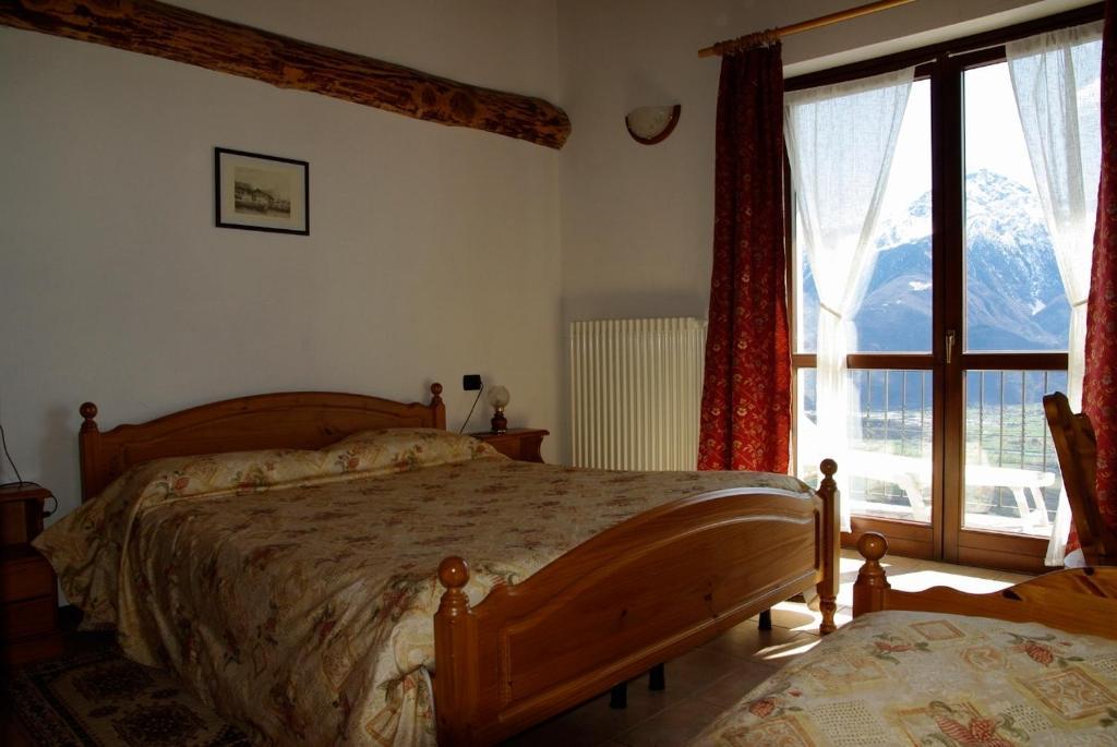 Hotel Tamola Сорико Номер фото