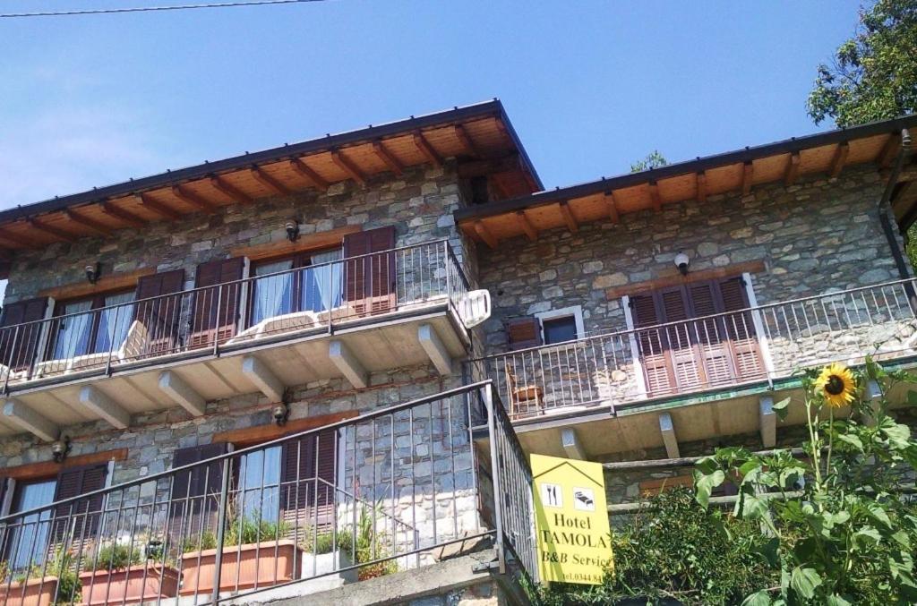 Hotel Tamola Сорико Екстер'єр фото